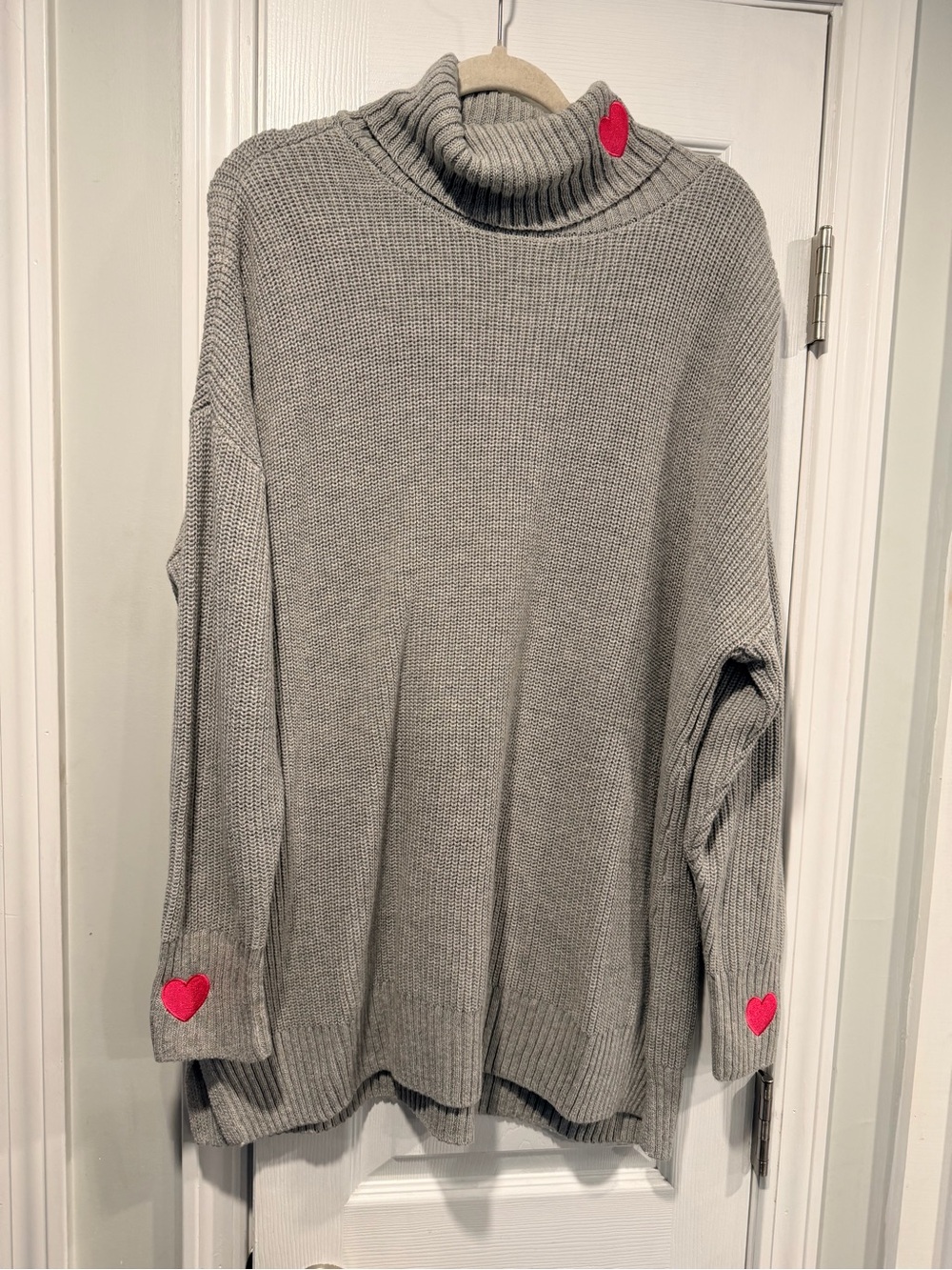 Belle by Kim Gravel Size 1X Sprinkled with Love Gray Heart Turtleneck Sweater